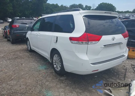 2011 Toyota Sienna Xle V6 from USA, damaged, VIN 5TDYK3DC9BS105526
